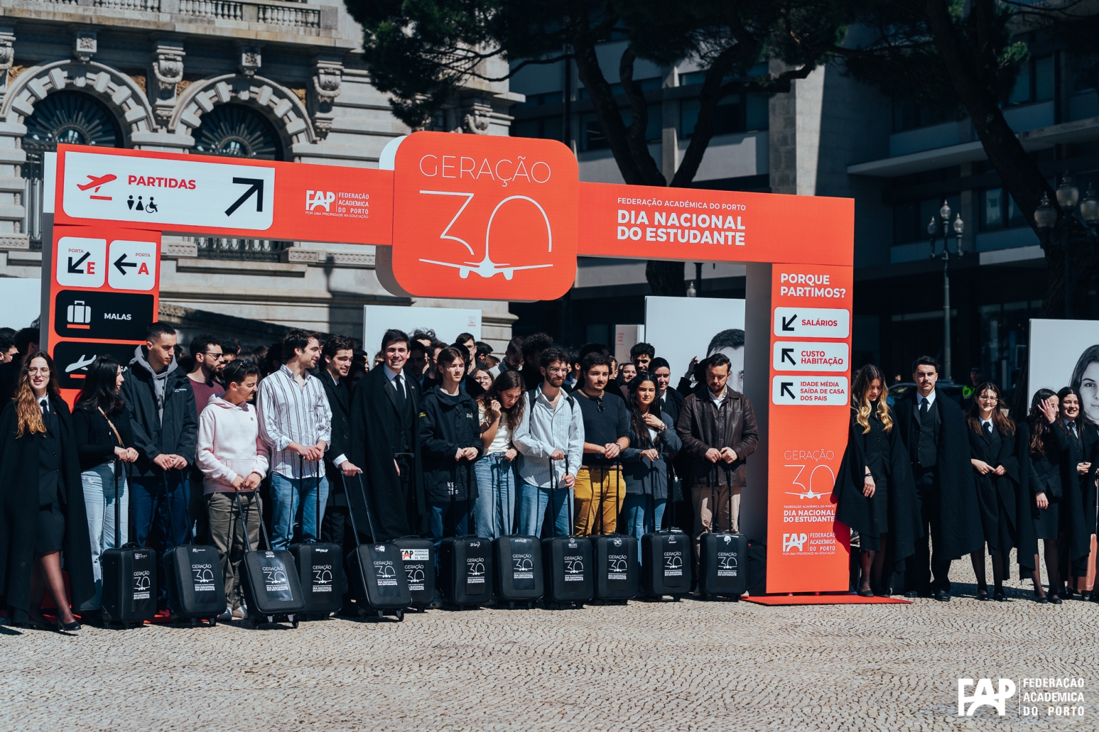 FAP mobilizou mais de três centenas de estudantes para celebrar o Dia Nacional do Estudante no Porto