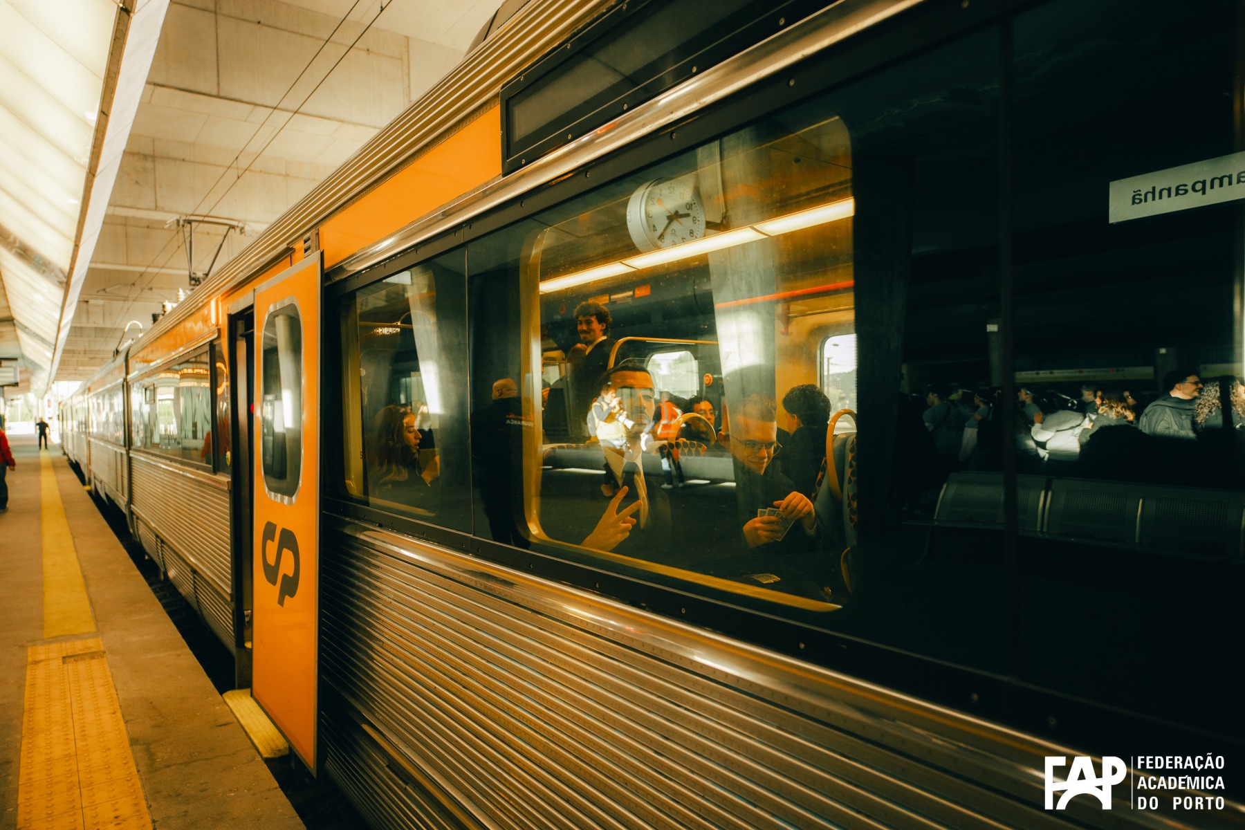 Comboio do Caloiro â€” 332